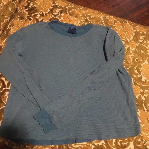 Sz Sm Levi’s Sweater - Picture 1 of 2
